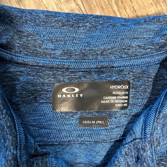 Oakley Men's Golf Shirt Indian Wells Medium - Picture 4 of 4